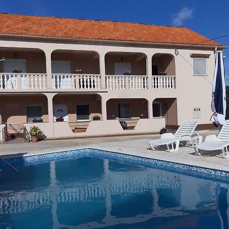 Apartment Elena Galovac  المظهر الخارجي الصورة
