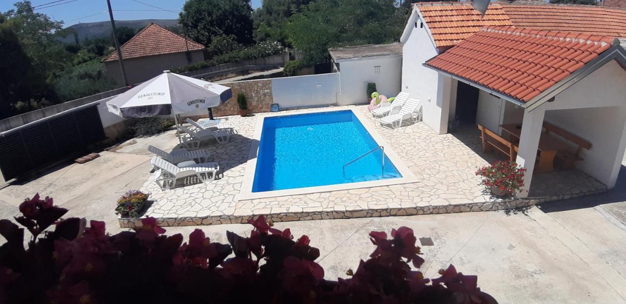 Apartment Elena Galovac  المظهر الخارجي الصورة