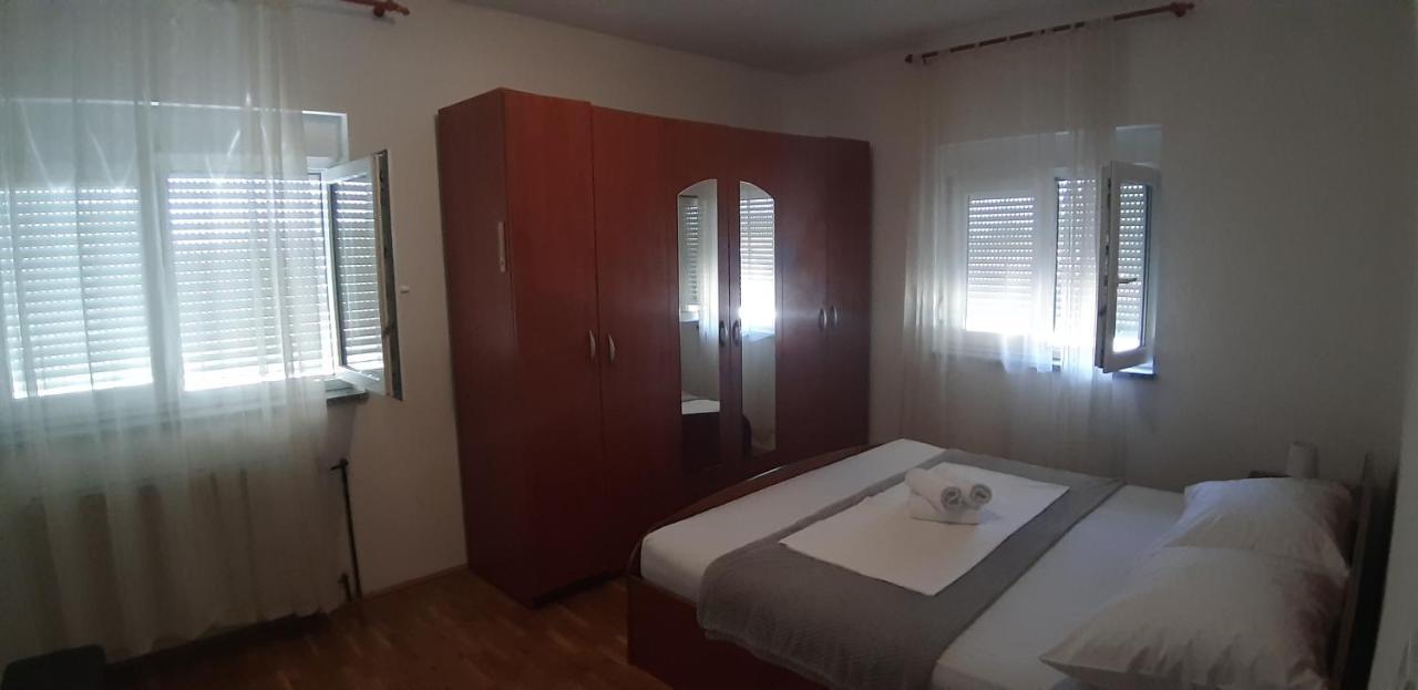 Apartment Elena Galovac  المظهر الخارجي الصورة