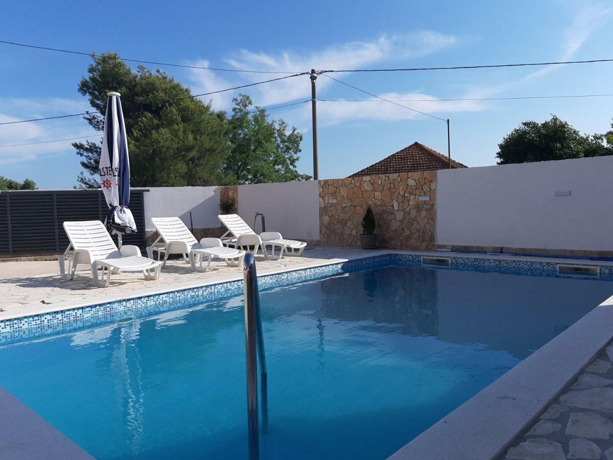 Apartment Elena Galovac  المظهر الخارجي الصورة